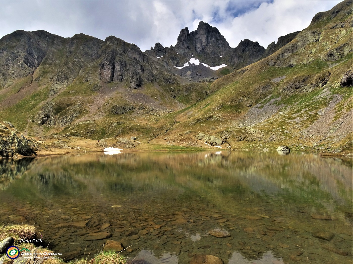 47 Tribortoi e Valletto con laghetto di Ponteranica superiore.JPG